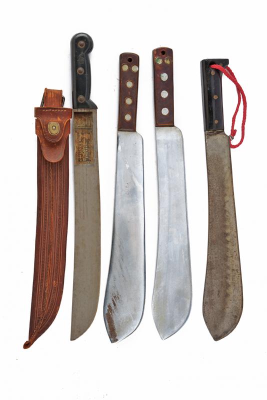 Lotto di quattro machete