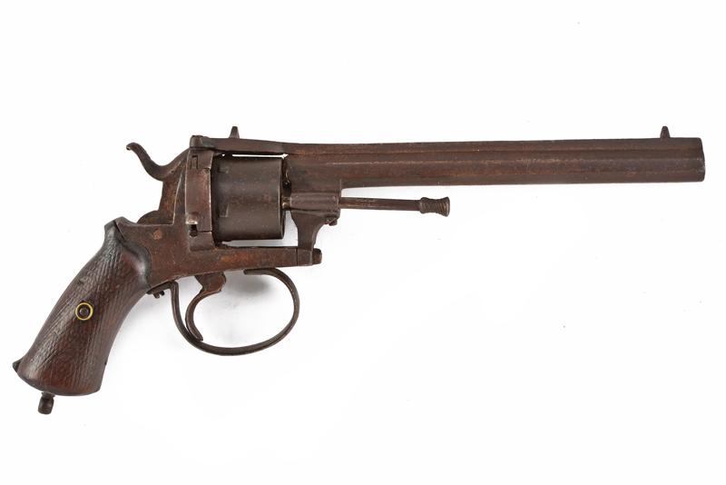 Revolver a spillo