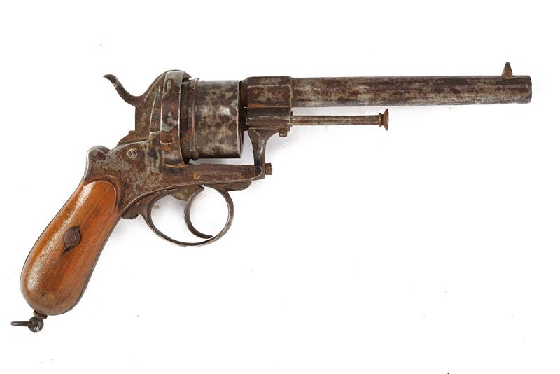 Revolver a spillo
