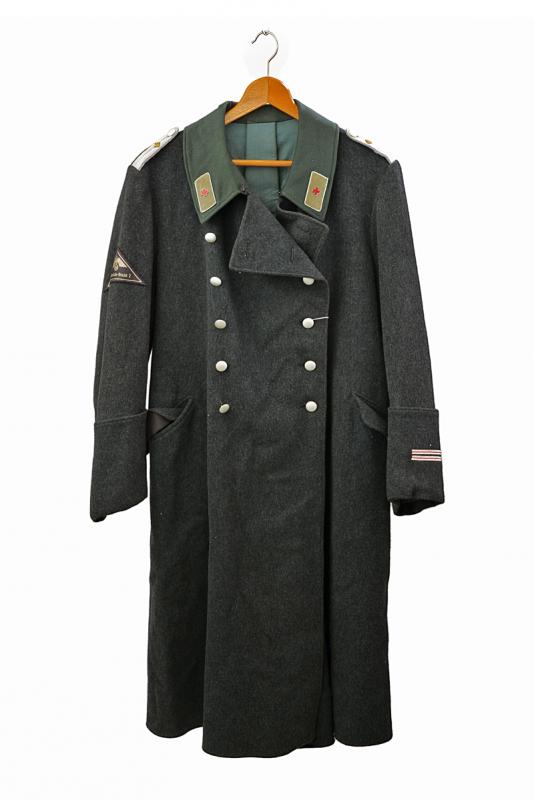 Cappotto per il personale della croce rossa