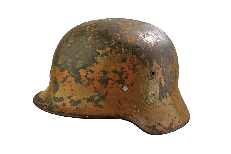 Elmetto modello 35 da Afrika Korps