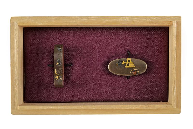 Fuchi e kashira con firma