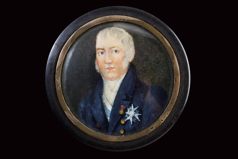 Scatola con miniatura