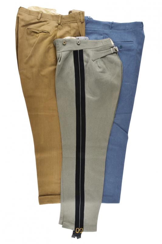 Lotto di tre paia di pantaloni