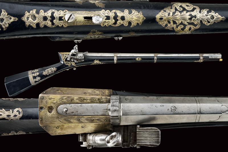 Elegante tufenk a pietra focaia con fornimenti in argento