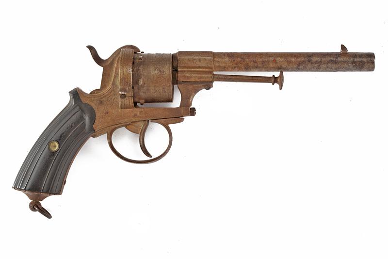 Revolver a spillo