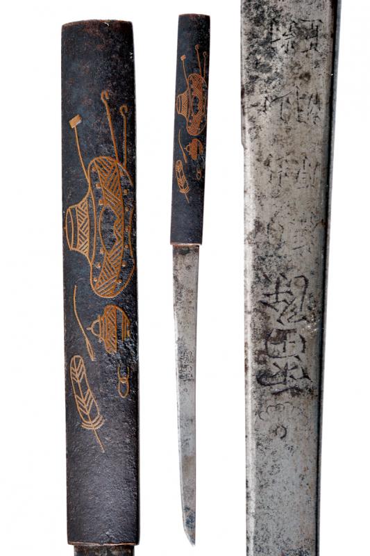 Kozuka con kogatana