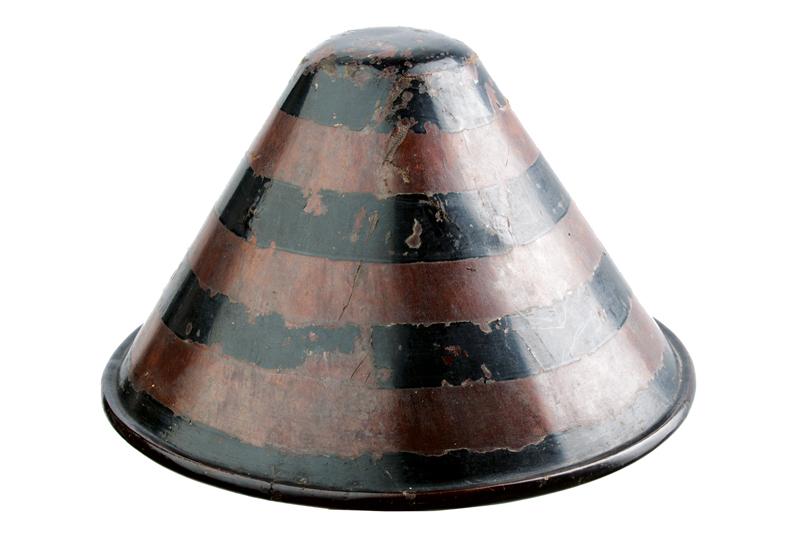 Jingasa di forma troncoconica per Ashigaru