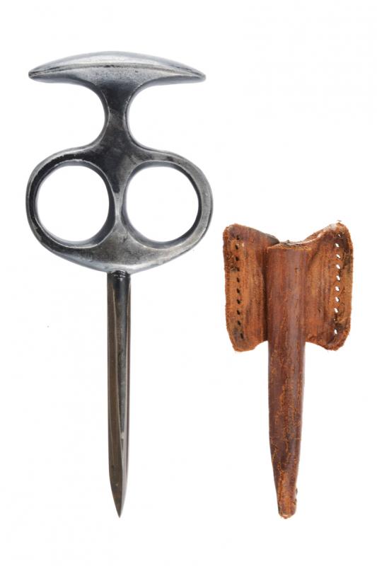 Pugnale da combattimento ravvicinato tipo Lockwood brothers
