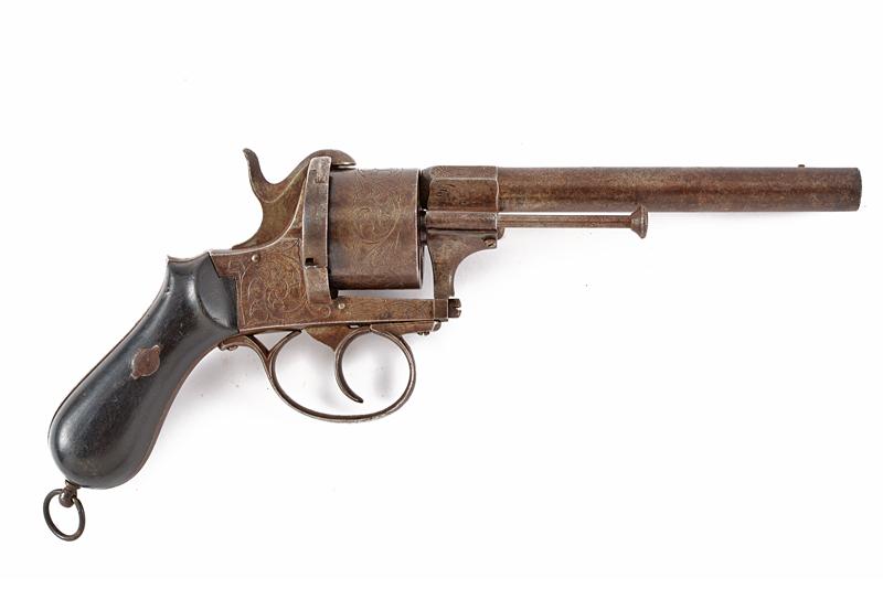 Revolver a spillo