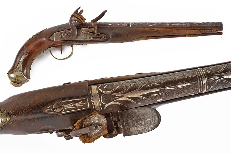 Pistola a pietra focaia