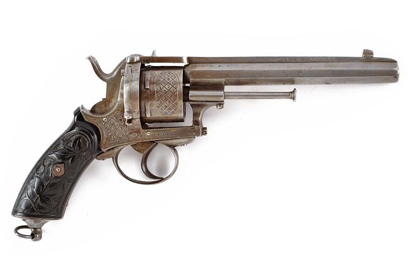 Revolver a spillo