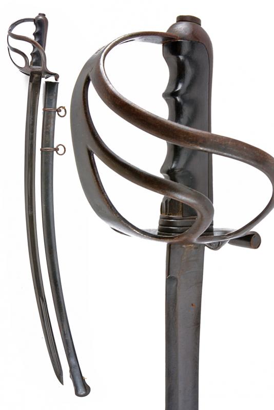 Sciabola da ufficiale Mod. 1888 con lama più antica di Labruna