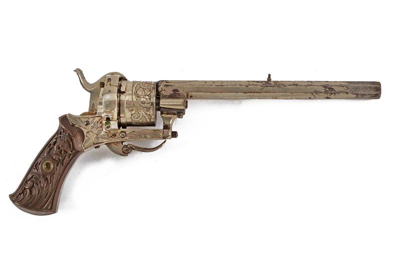 Revolver a spillo