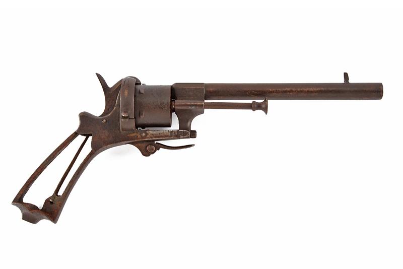 Revolver a spillo