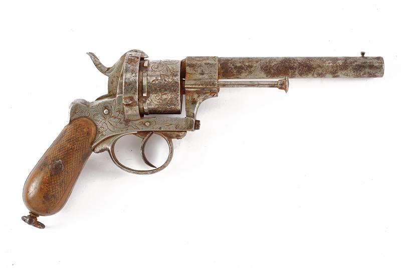 Revolver a spillo