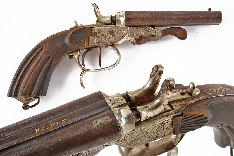 Pistola a retrocarica a due canne