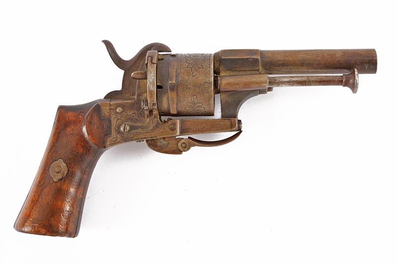Revolver a spillo