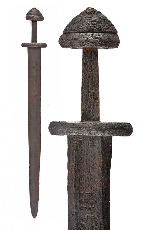 Spada vichinga in stile del X secolo
