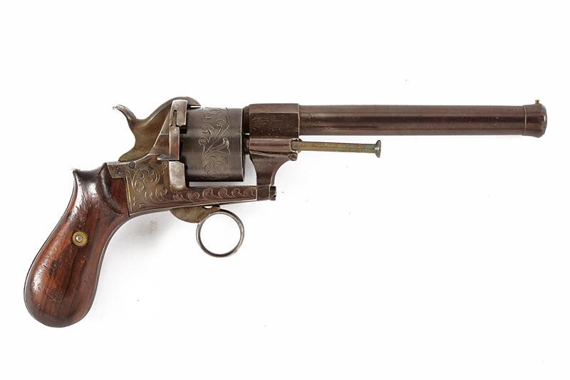 Revolver a spillo