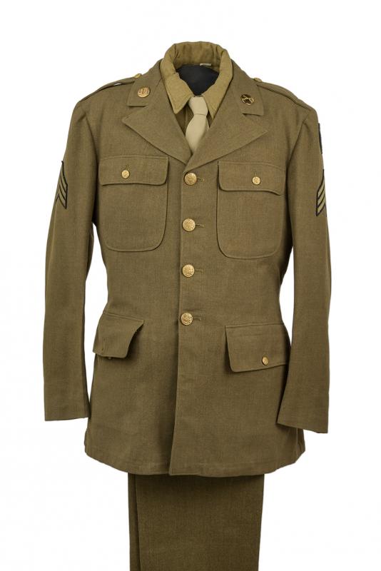 Uniforme da sottufficiale di fanteria