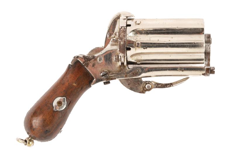 Pepperbox revolver a spillo