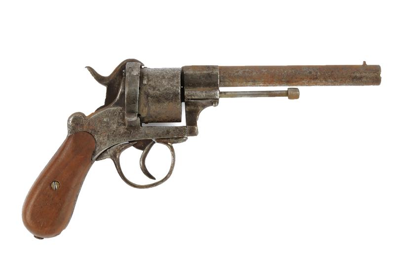 Revolver a spillo