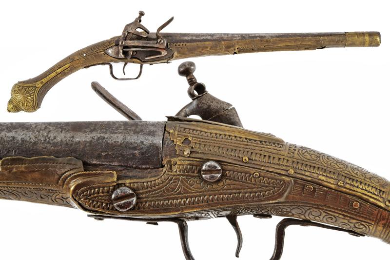 Pistola alla morlacca a pietra focaia