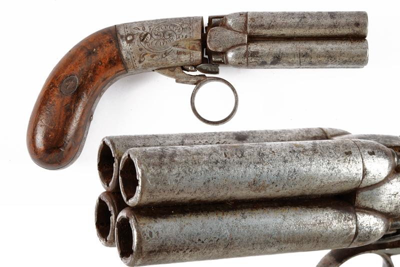 Pepperbox revolver a luminello