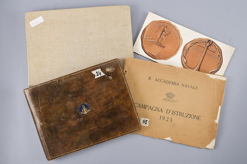 Ammiraglio Riccardi, lotto di due album fotografici della Regia Marina e stampe