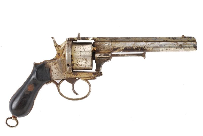 Revolver a spillo