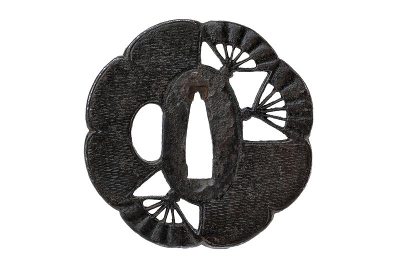 Owari tsuba