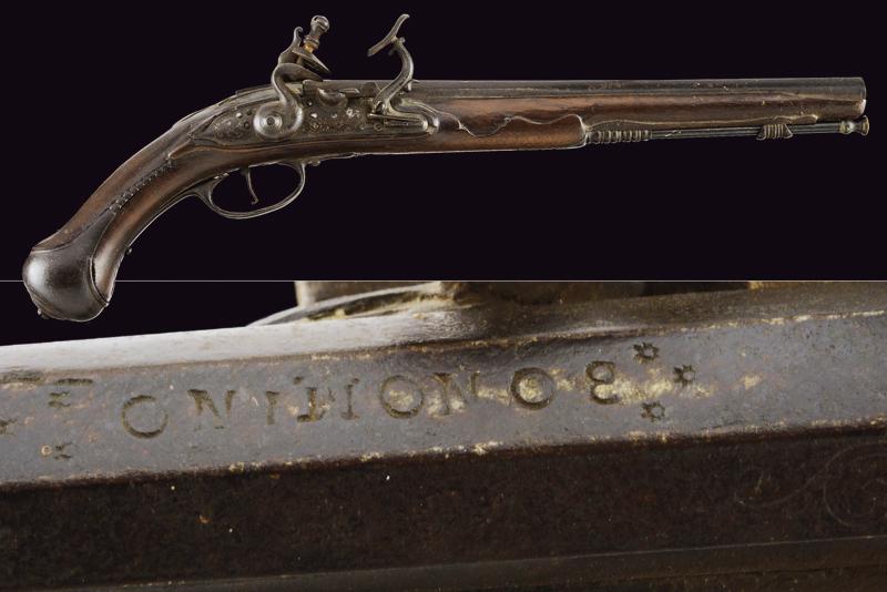 Pistola a pietra focaia alla fiorentina