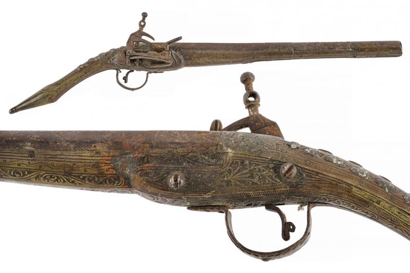 Pistola alla morlacca a pietra focaia