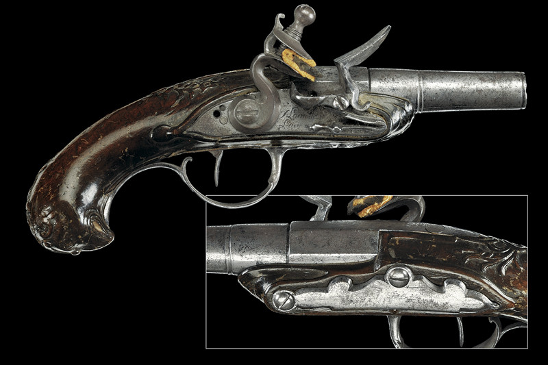 Pistola a pietra focaia da viaggio di Lamotte