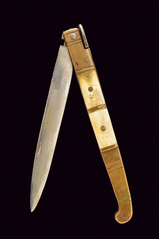 Coltello pieghevole