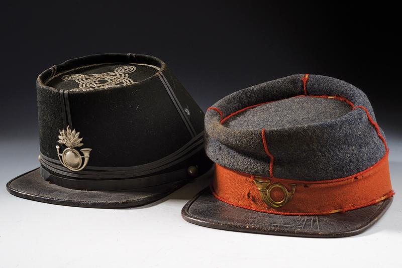 Lotto di due kepi