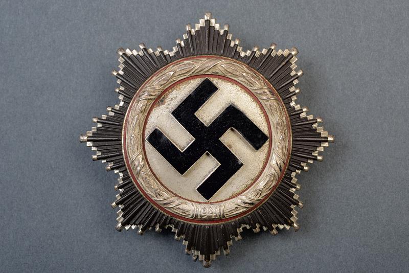 Deutsches Kreuz in argento