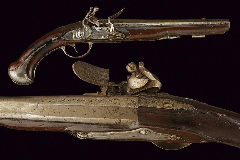 Interessante pistola Mod. 1763 da ufficiale dei cavalleggeri firmata Le Lionnais