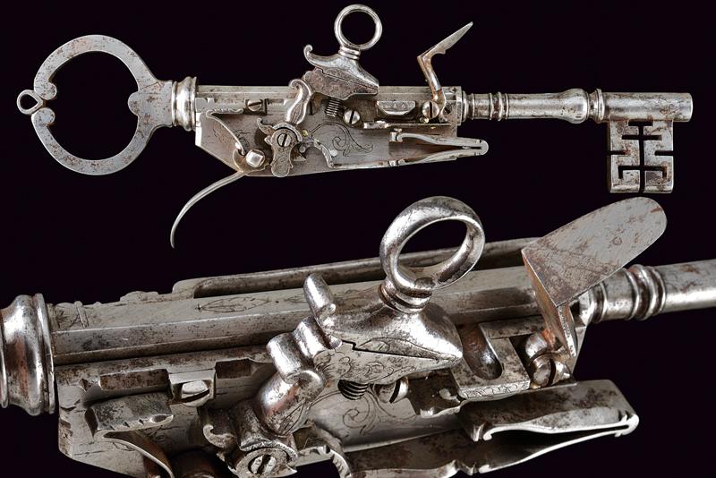 Bellissima chiave con pistola a pietra focaia