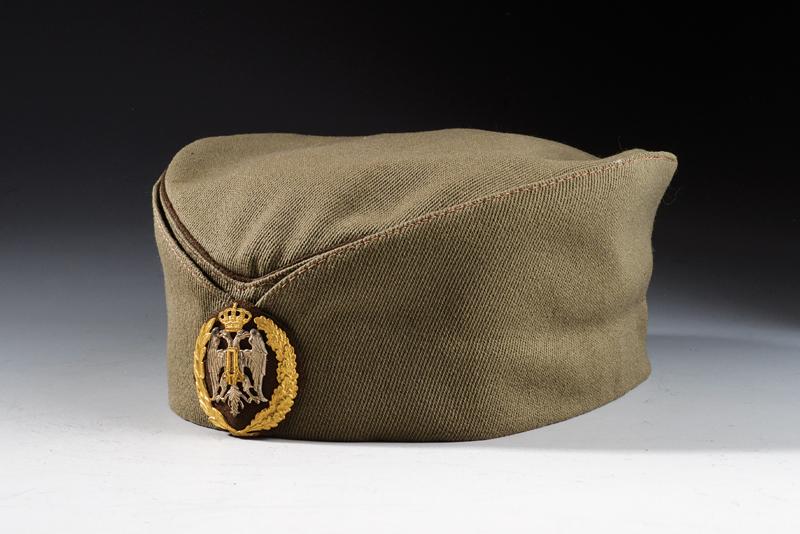 Bustina dell'esercito Jugoslavo e serbo