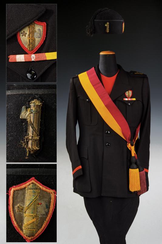 Uniforme da membro del PNF