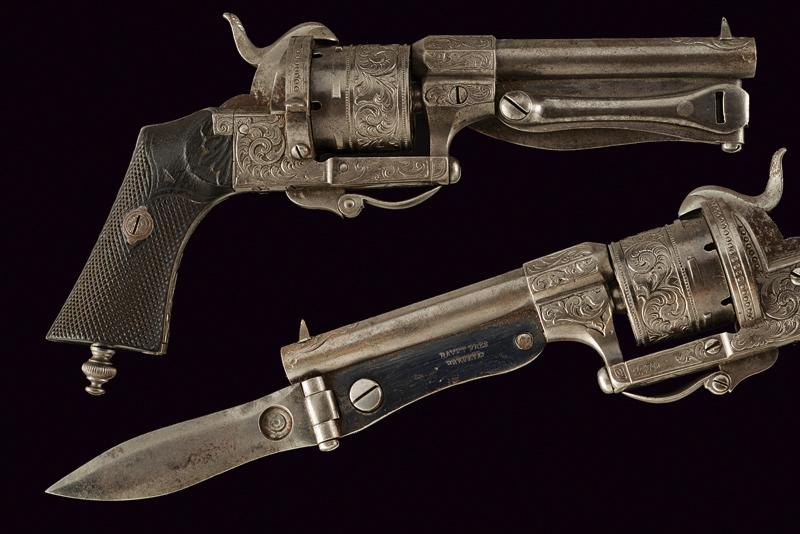 Revolver a spillo con coltello pieghevole di Bayet Freres