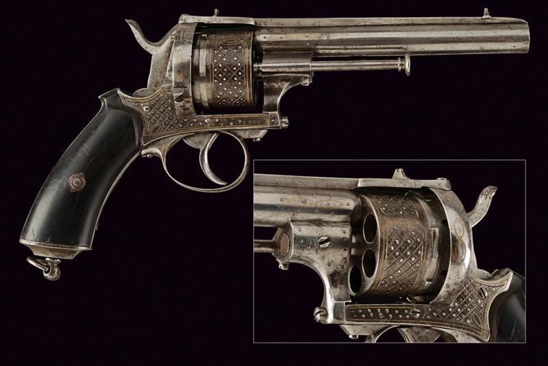 Revolver a spillo inciso
