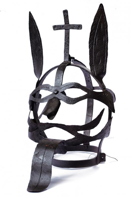 Maschera d'infamia in stile del XVI secolo