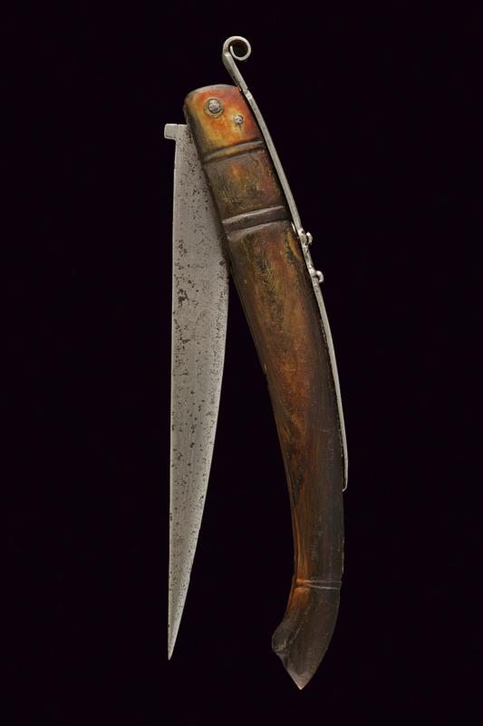Coltello pieghevole
