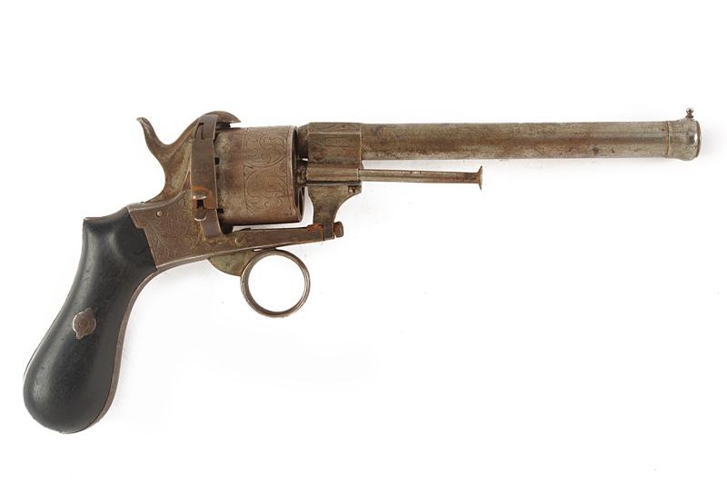 Revolver a spillo
