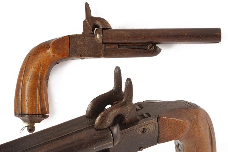 Pistola a spillo a due canne