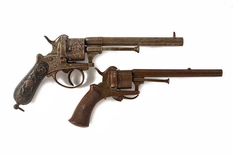 Lotto di due revolver a spillo