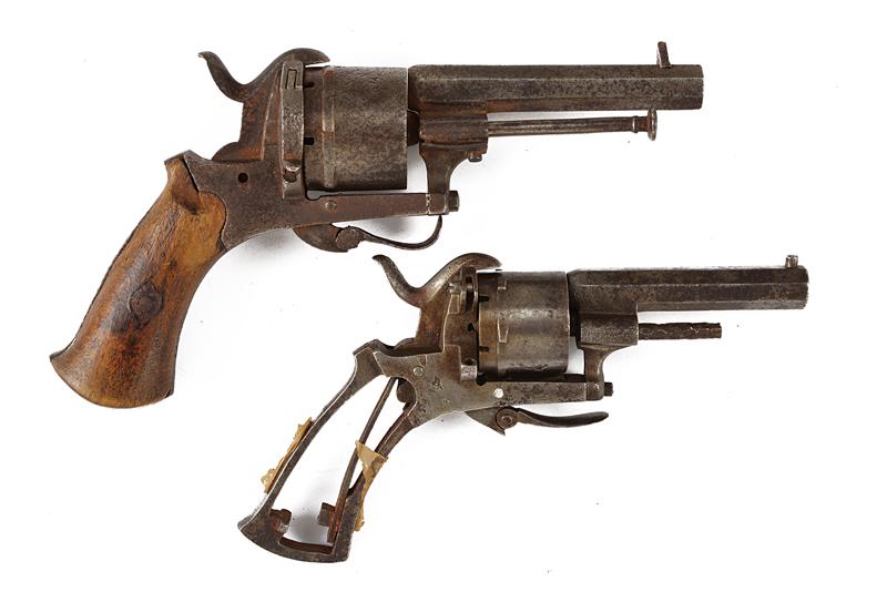 Lotto di due revolver a spillo
